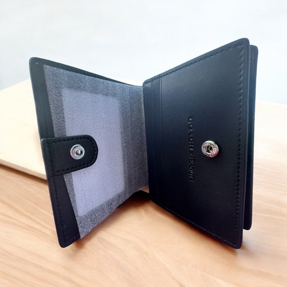 Coach X Peanuts Signature Snoopy Snap Canvas Wallet -Khaki (C4591) - Picture 3 of 7